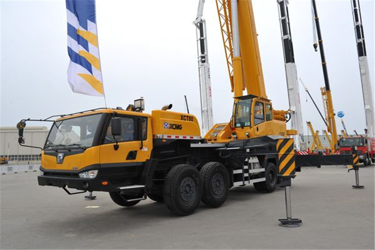 漳州市预约吊车后，多久能上门服务？24 小时应急响应吗？